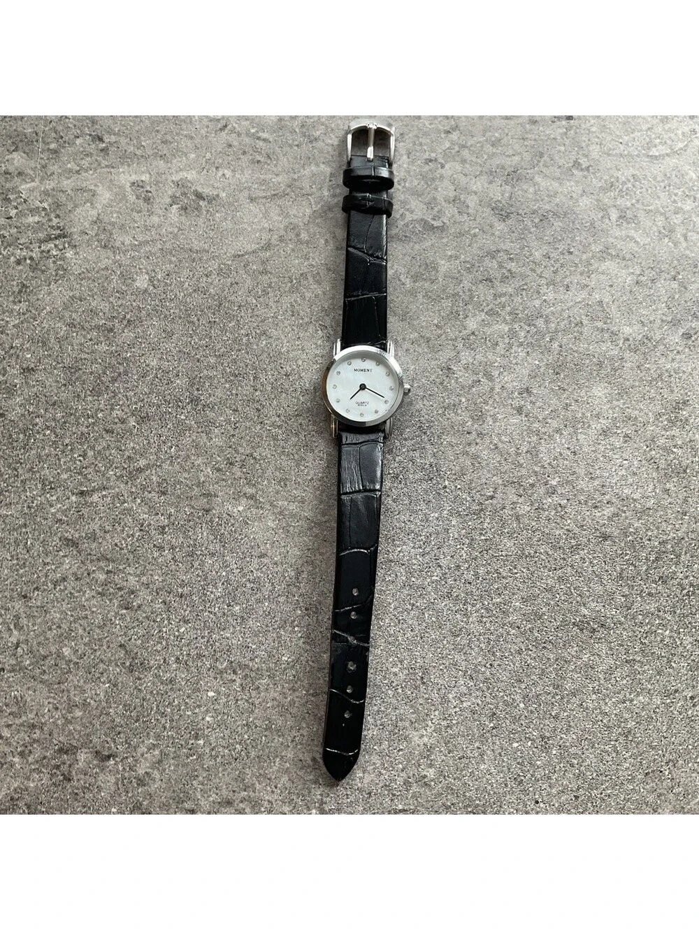 Beautiful Moment Womens Watch 8030LA 25mm Silver Tone Case Leather Band A2